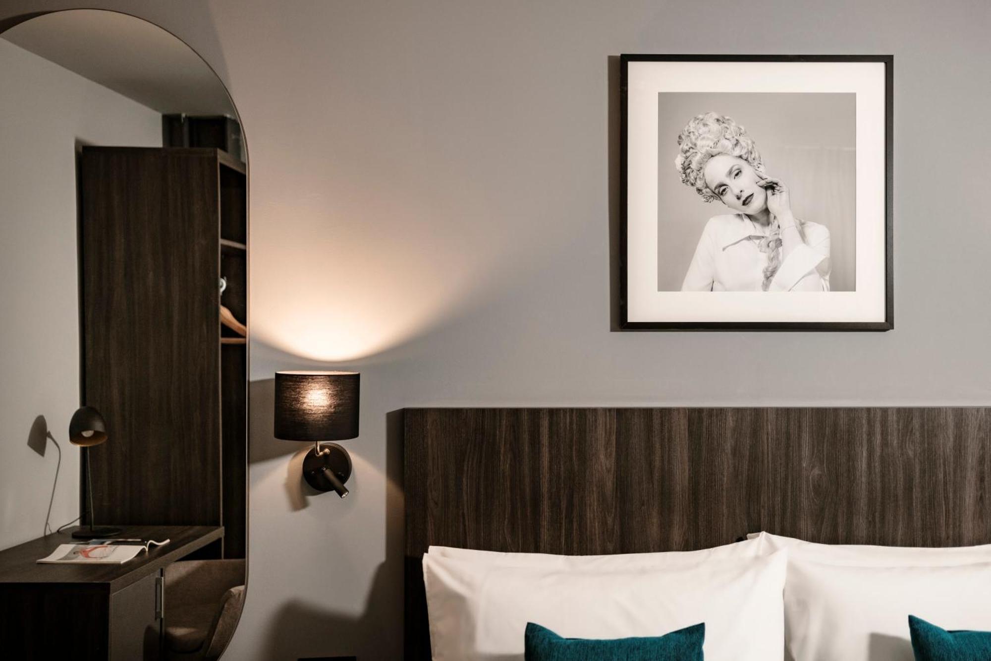 Spinola Hotel Saint Julian's Exterior photo